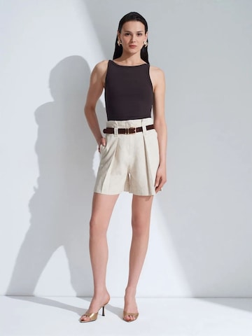 Dilvin - Blusa em preto
