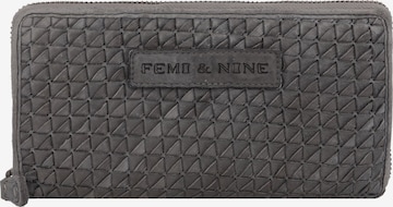 Greenland Nature Wallet in Grey: front