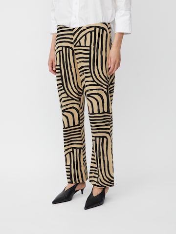 Masai Boot cut Trousers in Beige: front