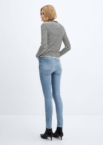 Skinny Jeans 'Abby' de la MANGO pe albastru