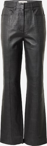 REMAIN Regular Housut värissä musta: etupuoli