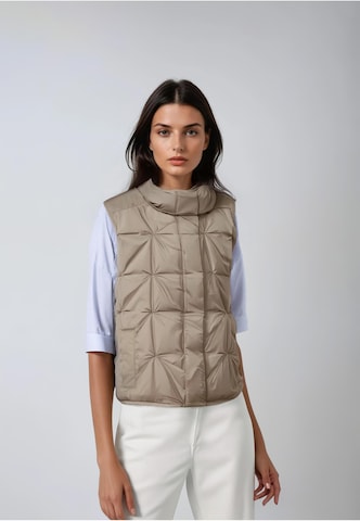 rethinkit studios Vest in Brown: front