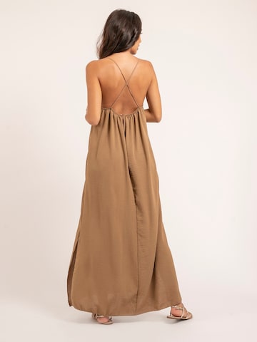 Dona Lisa Zomerjurk 'Robe longue à bretelles IGGY' in Beige