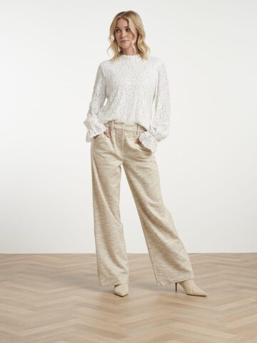 Smashed Lemon Regular Broek in Beige: voorkant