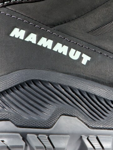 MAMMUT Boots 'Nova IV' in Grey
