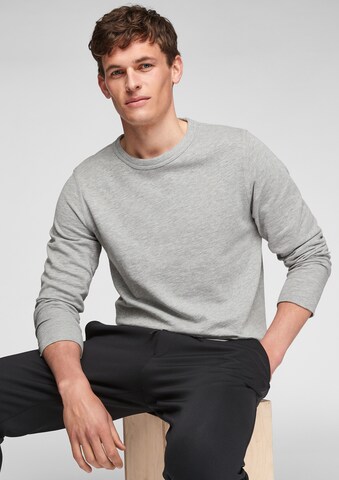 s.Oliver Sweatshirt in Grau