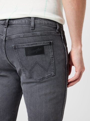 Slimfit Jeans 'LARSTON' di WRANGLER in grigio