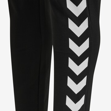 Hummel Tapered Sportbroek 'Ray 2.0' in Zwart