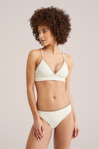 WE Fashion Triangle Bikini top in Beige: front