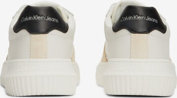 Calvin Klein Jeans Sneakers in Weiß