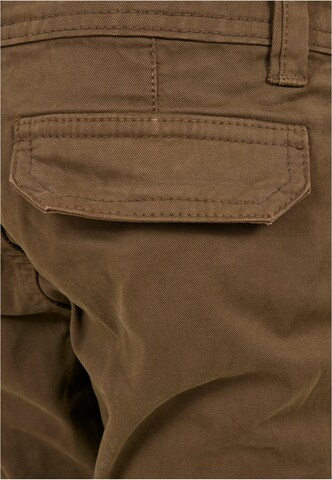 Tapered Pantaloni di Urban Classics in verde