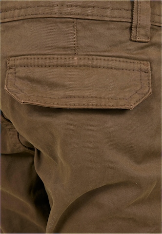 Tapered Pantaloni di Urban Classics in verde