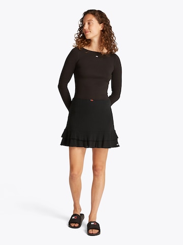 Tommy Jeans Skirt in Black