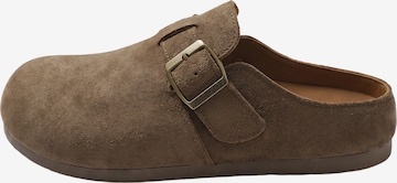 BONVERANO Mules in Brown: front