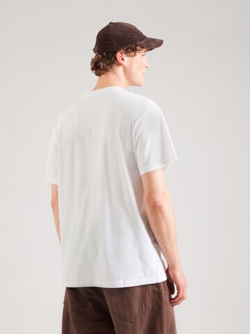 Carhartt WIP T-shirt 'Wild Dog' i vit