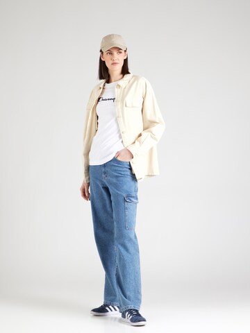 Maglietta di Champion Authentic Athletic Apparel in bianco