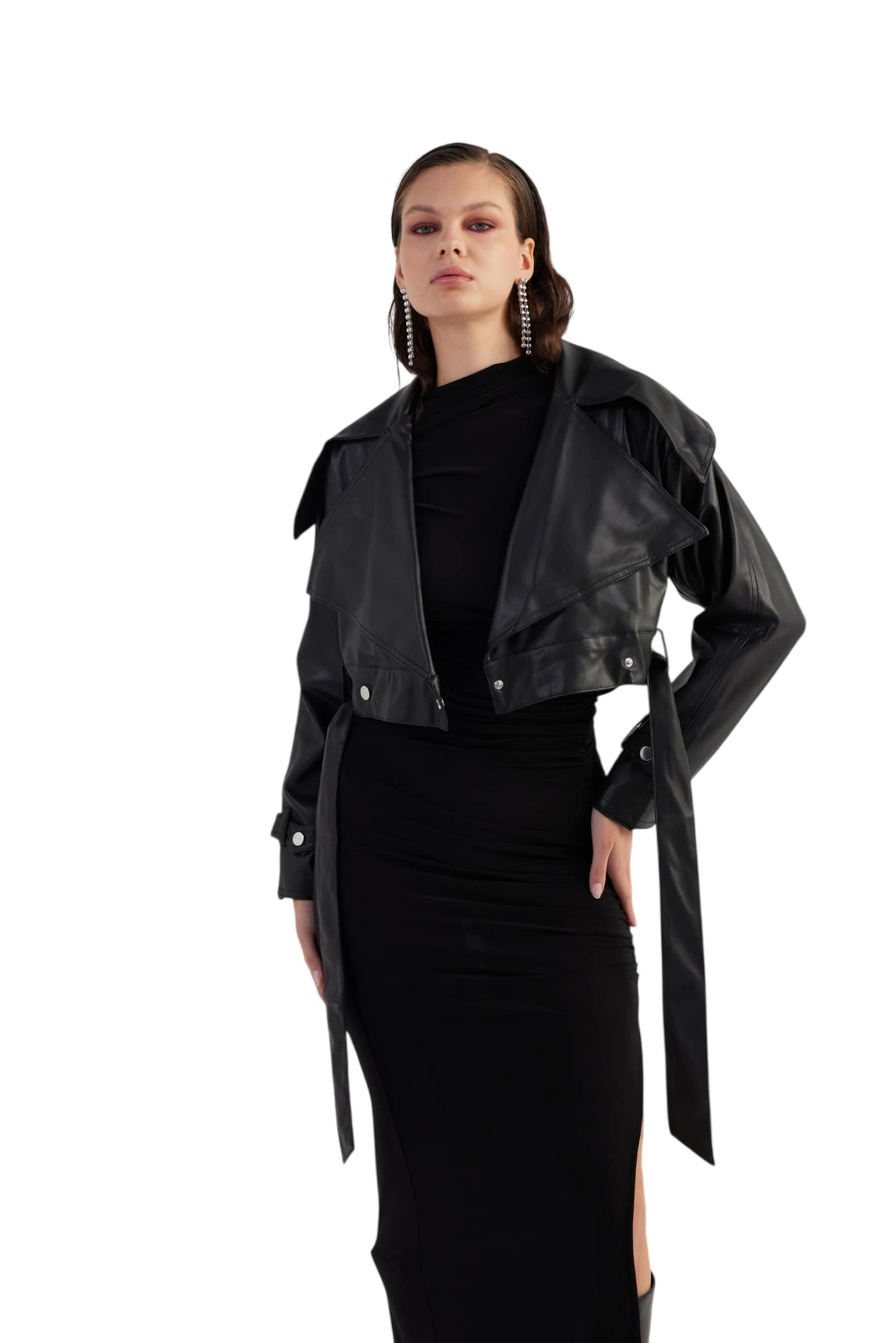 HOLLY LOLLY Between-season jacket in Black