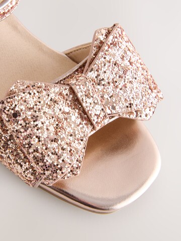 Next Sandaler i guld