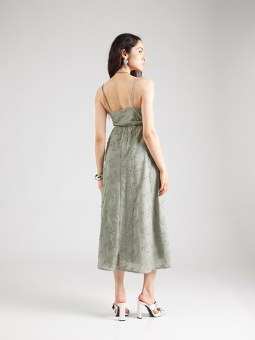 Robe d’été 'Yara' ABOUT YOU en vert