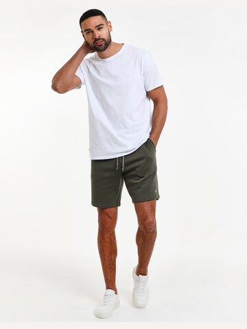 Threadbare Regular Shorts 'Bergamot' in Grün