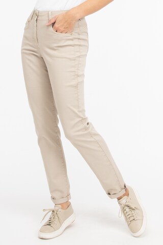 Recover Pants Slimfit Broek in Beige: voorkant