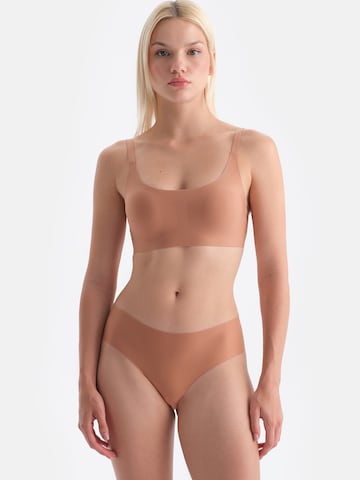 T-shirt Reggiseno di Dagi in marrone