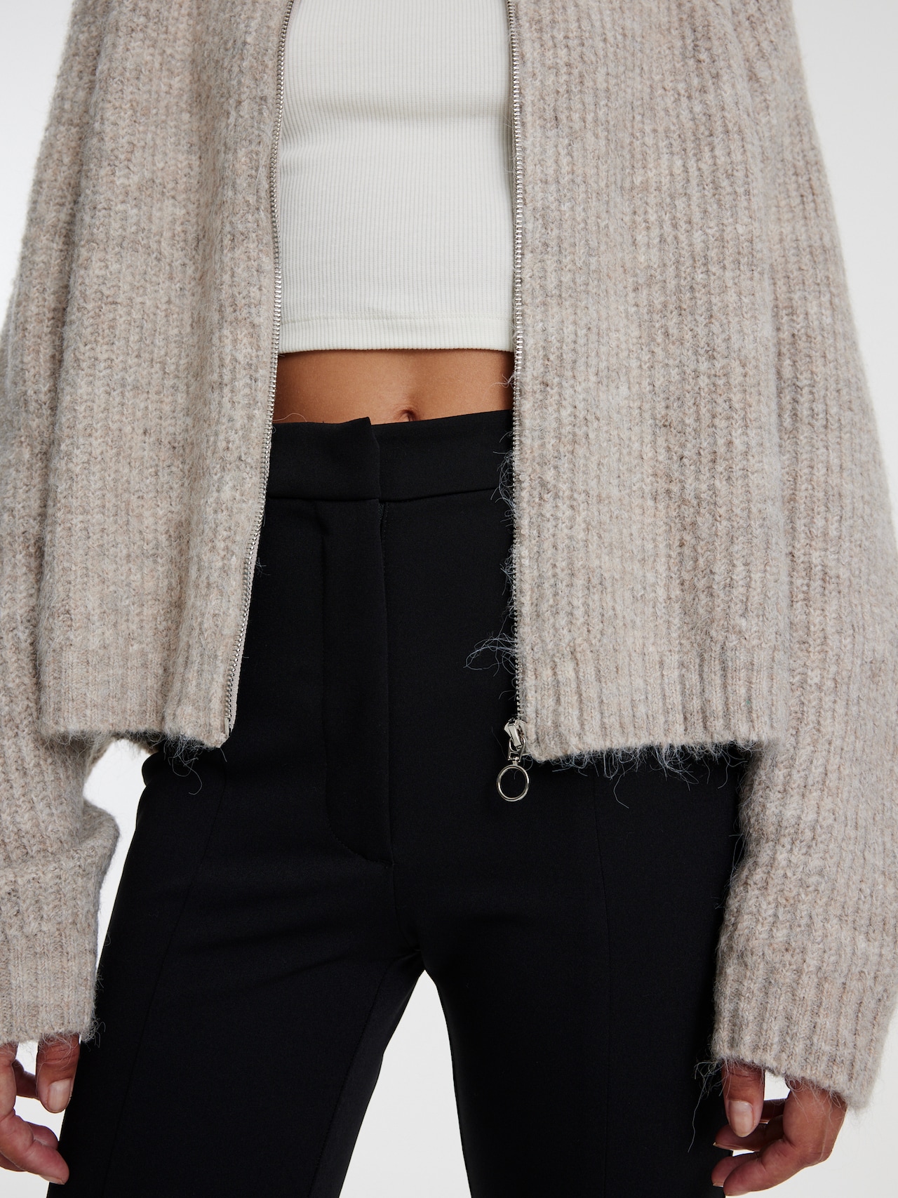 EDITED Produkte Strickjacke 'Rani' taupe