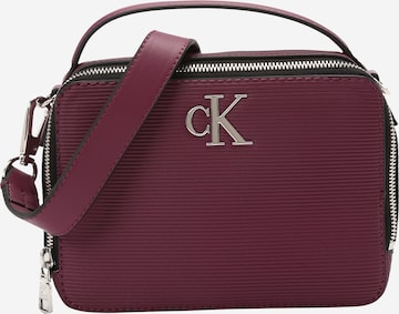 purpurinė Calvin Klein Jeans Rankinė su ilgu dirželiu 'MINIMAL MONOGRAM CAMERA': priekis