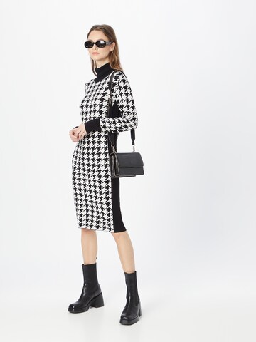 Wallis - Vestido en negro