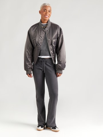 HOLLISTER Normální Kalhoty – šedá