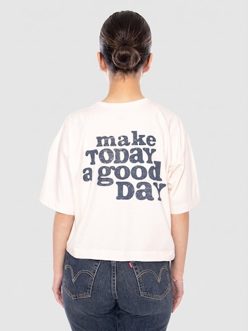 Maglietta 'GOOD DAY' di Lee in bianco