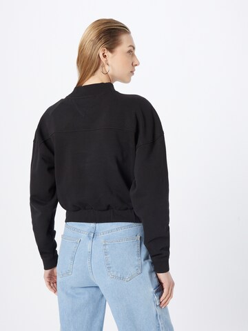 Tommy Jeans Sweatshirt 'Bxy Crp Xs Badge' in Black