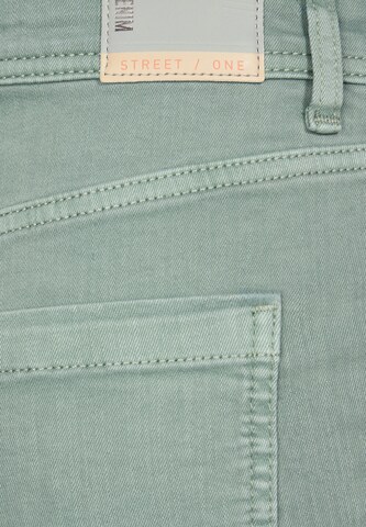 STREET ONE Slimfit Jeans in Grün