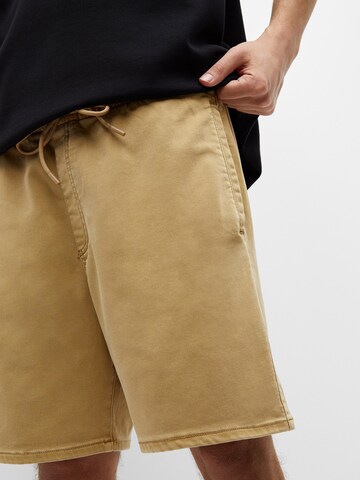 regular Pantaloni di Pull&Bear in beige