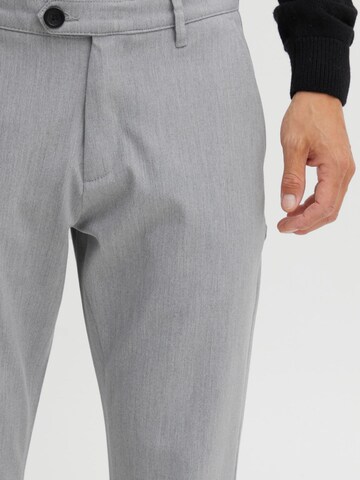 !Solid - regular Pantalón 'Fred' en gris