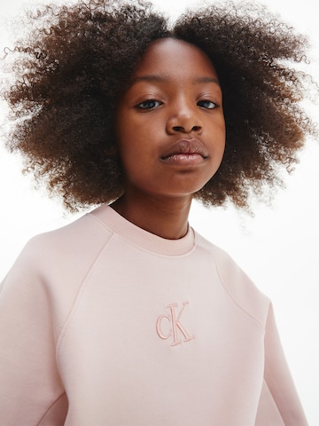 Calvin Klein Jeans Sweatshirt in Pink