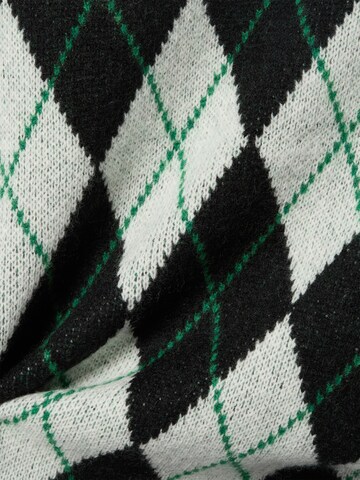 Marie Lund Sweater in Black