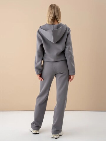 cut my fashion Tracksuit in Grey