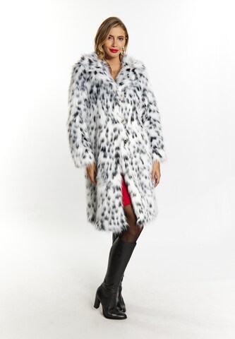 faina Winter Coat in White