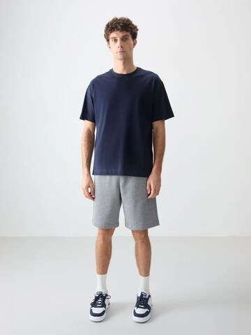 Tommy Life T-Shirts in Blau