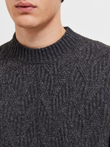 SELECTED HOMME Pullover 'CARIS' in Grau