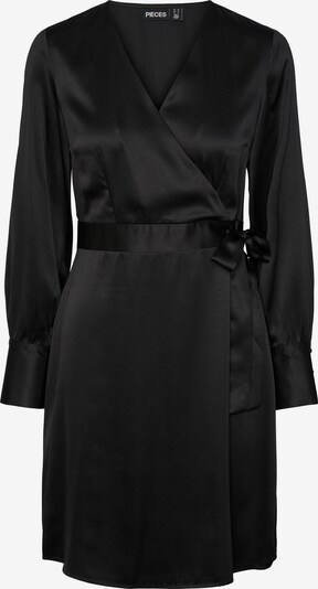 PIECES Robe 'SILJA' en noir, Vue avec produit