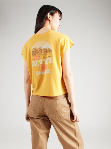 NAPAPIJRI T-shirt 'TAHI' i gul: framsida