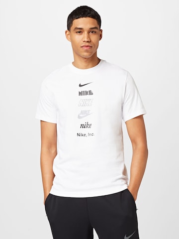 Nike Sportswear Shirt in White: front