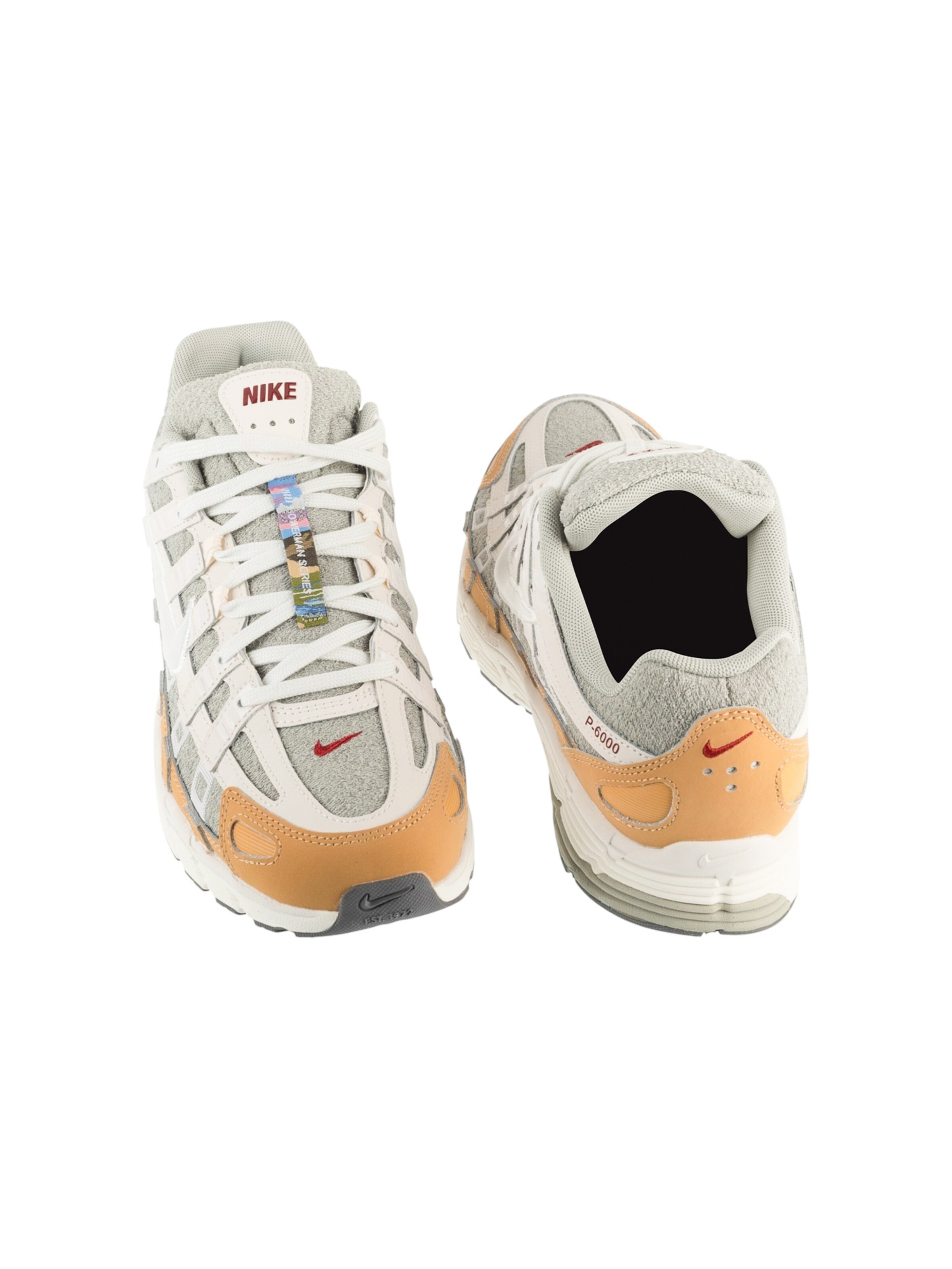 NIKE Sneaker low 'P-6000 SE' in Grau
