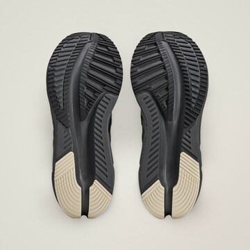 ADIDAS BY STELLA MCCARTNEY Laufschuh 'Adistar' in Schwarz
