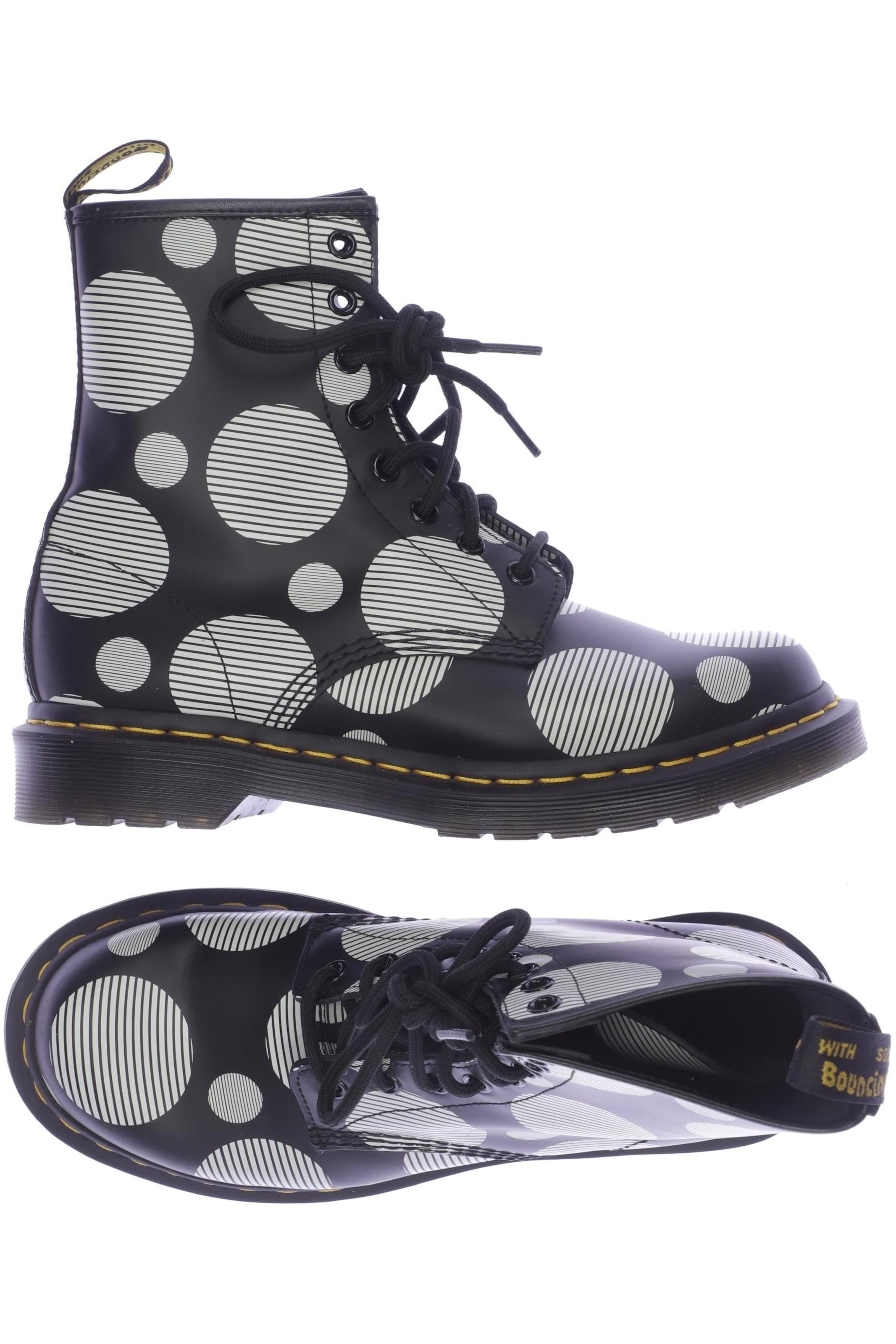 Dr. Martens Dress Boots in 40 in Black: front