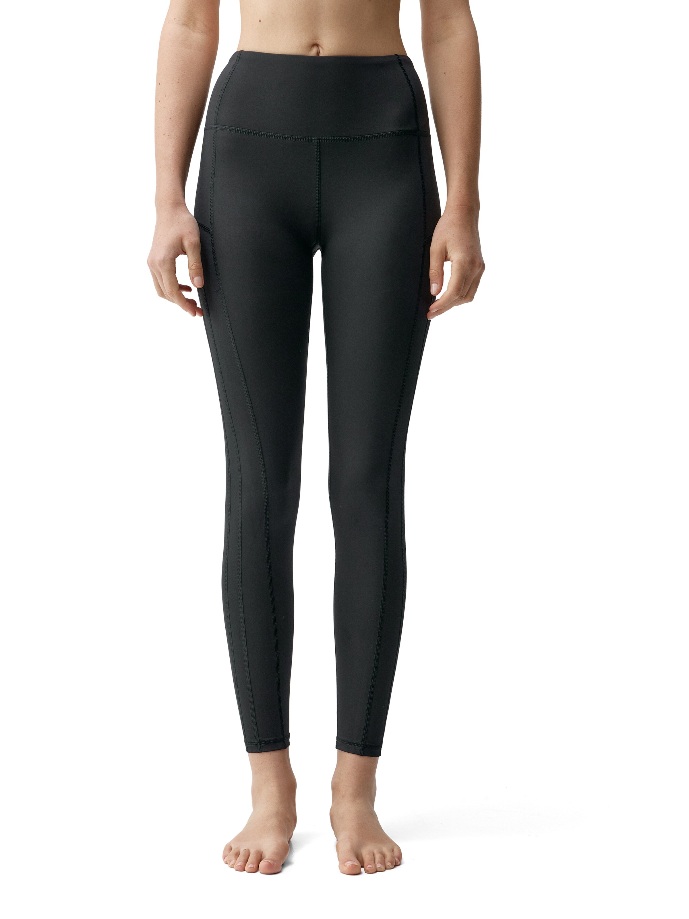 Born Skinny Legging ' Asura ' in Schwarz