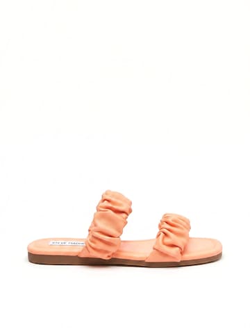 Zoccoletto 'W' Abloom Peach Sandals' di STEVE MADDEN in arancione