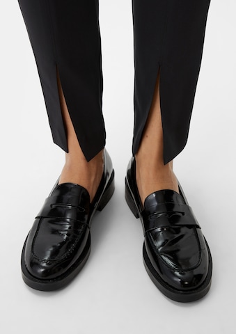 COMMA Slim fit Trousers in Black